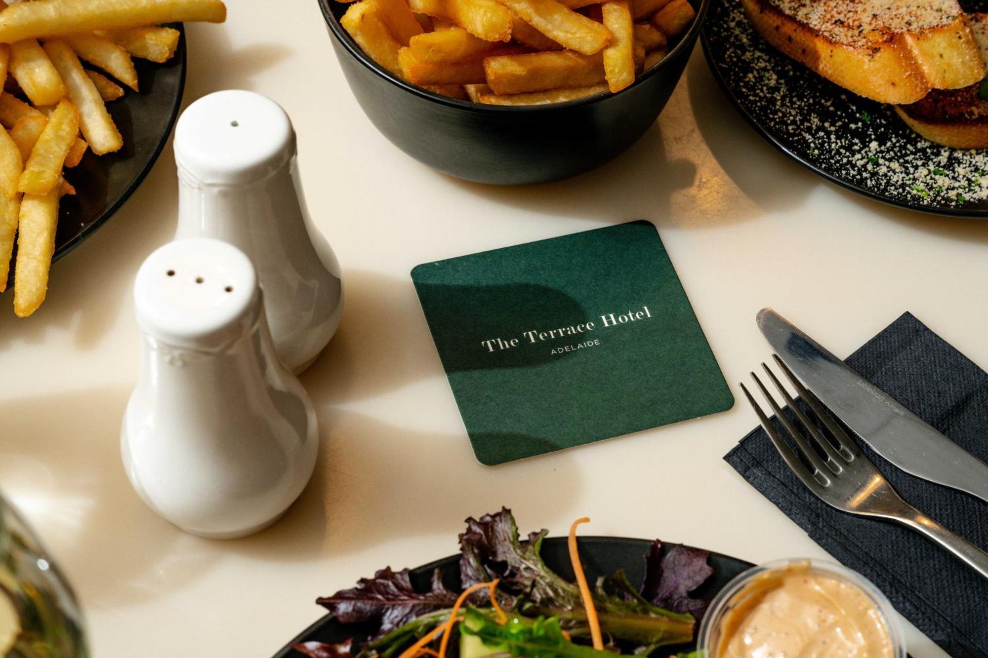 The Terrace Hotel Adelaide Bagian luar foto