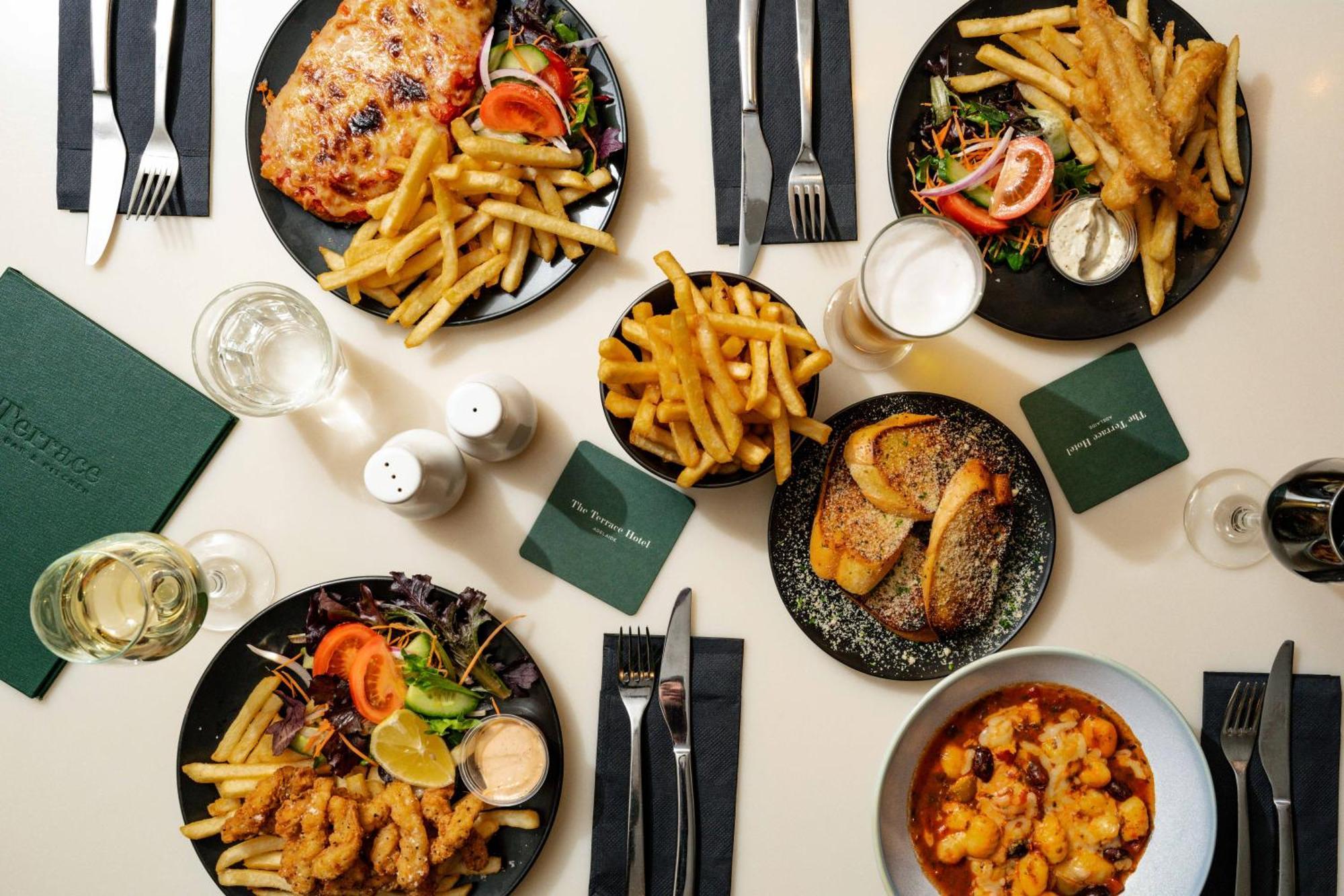 The Terrace Hotel Adelaide Bagian luar foto